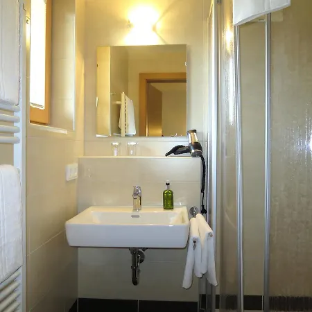 Haus Harlandleiten 220w Daire *
