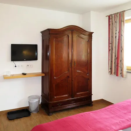 Haus Harlandleiten 220w